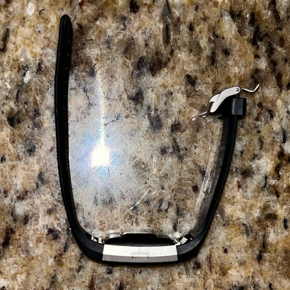 Fitbit charge 2 with a lot of band colors